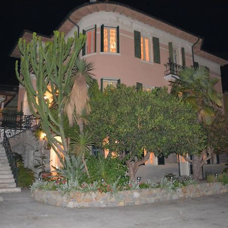 Hotel La Scogliera Бордигера Экстерьер фото