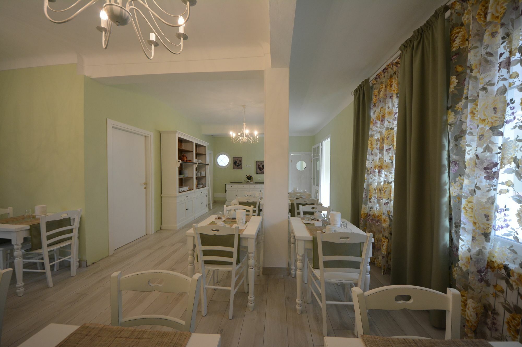 Hotel La Scogliera Бордигера Экстерьер фото